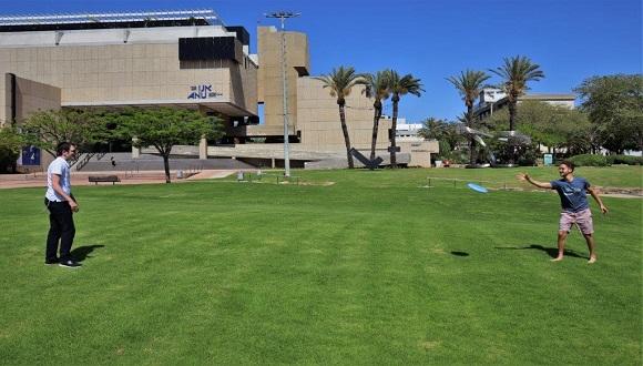 מפגש ייעוץ והכרות עם תוכנית 'מובילים' - לבוגרי ובוגרות החינוך החרדי